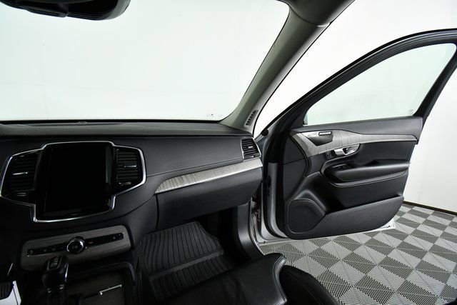 Used 2021 Volvo XC90 T6 Inscription w/ Advanced Package image 20