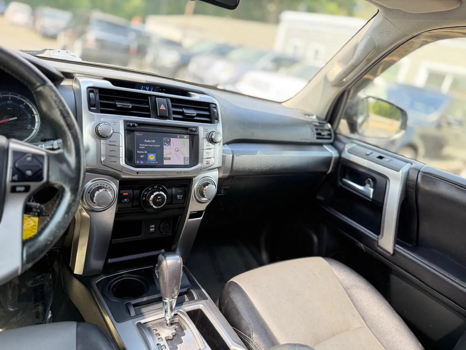 Used 2017 Toyota 4Runner SR5 Premium AWD/4WD image 20