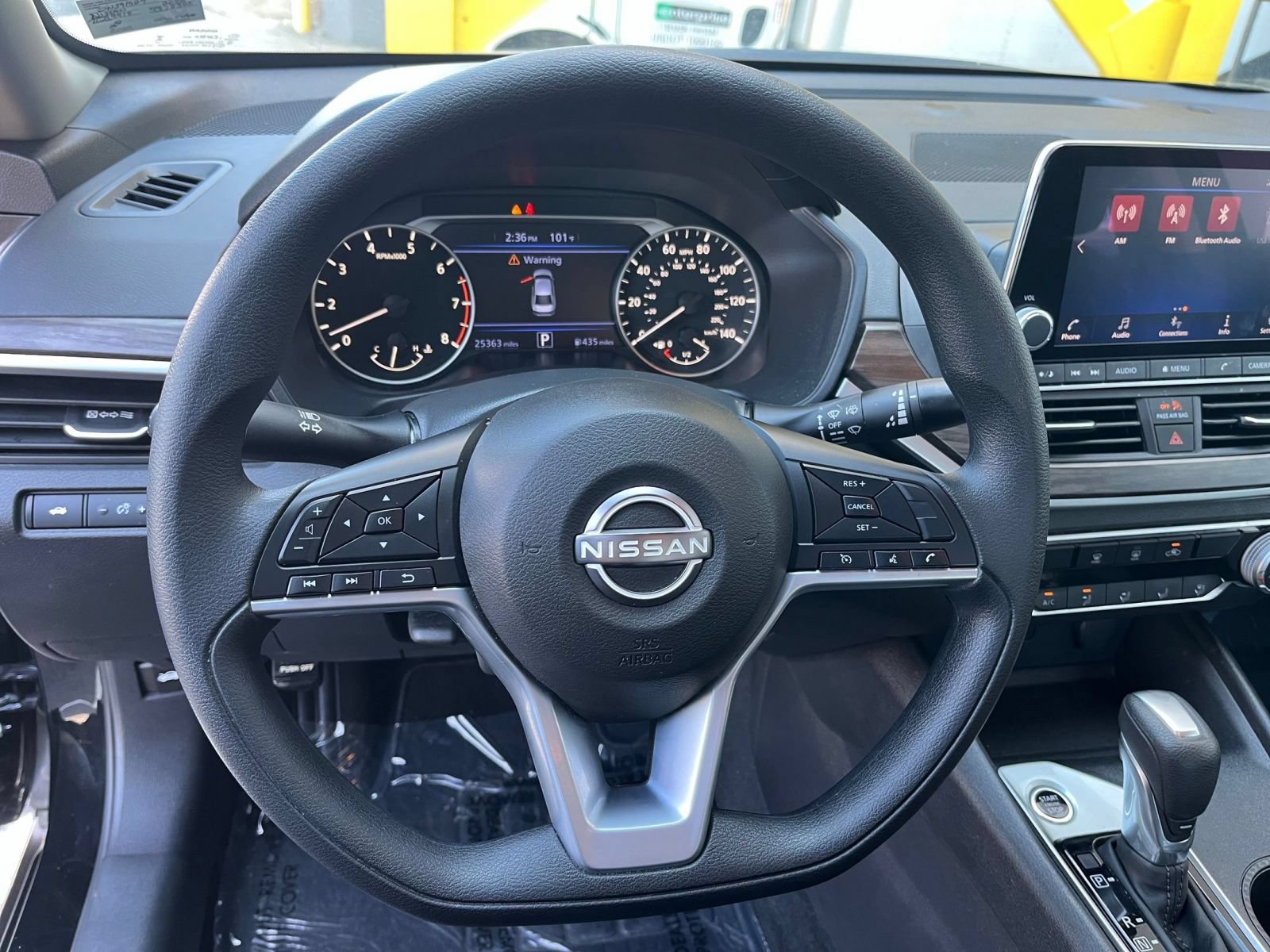 Used 2025 Nissan Altima 2.5 SV FWD image 31