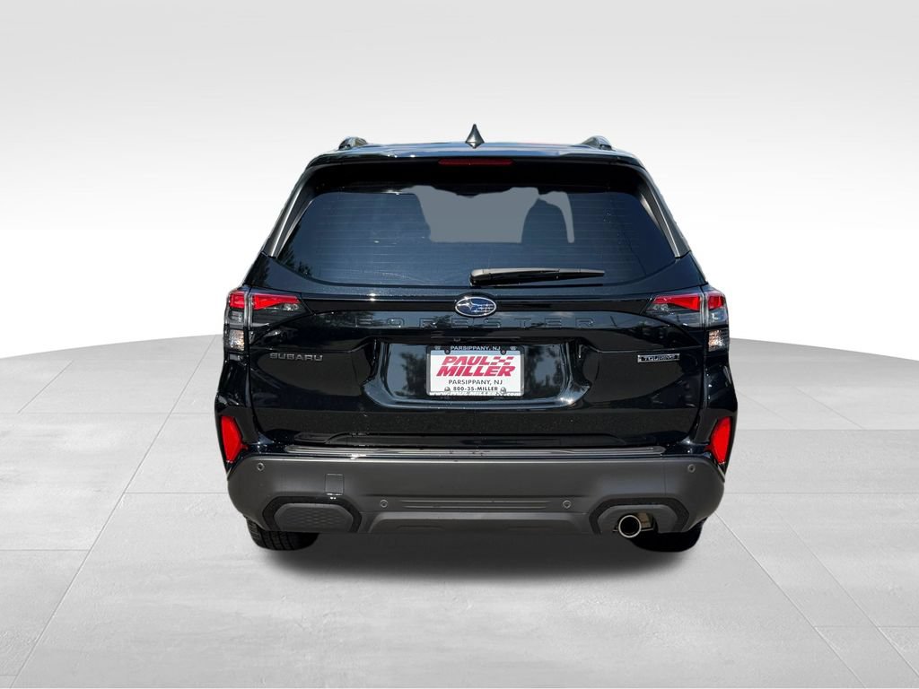 Used 2025 Subaru Forester Touring AWD/4WD image 7