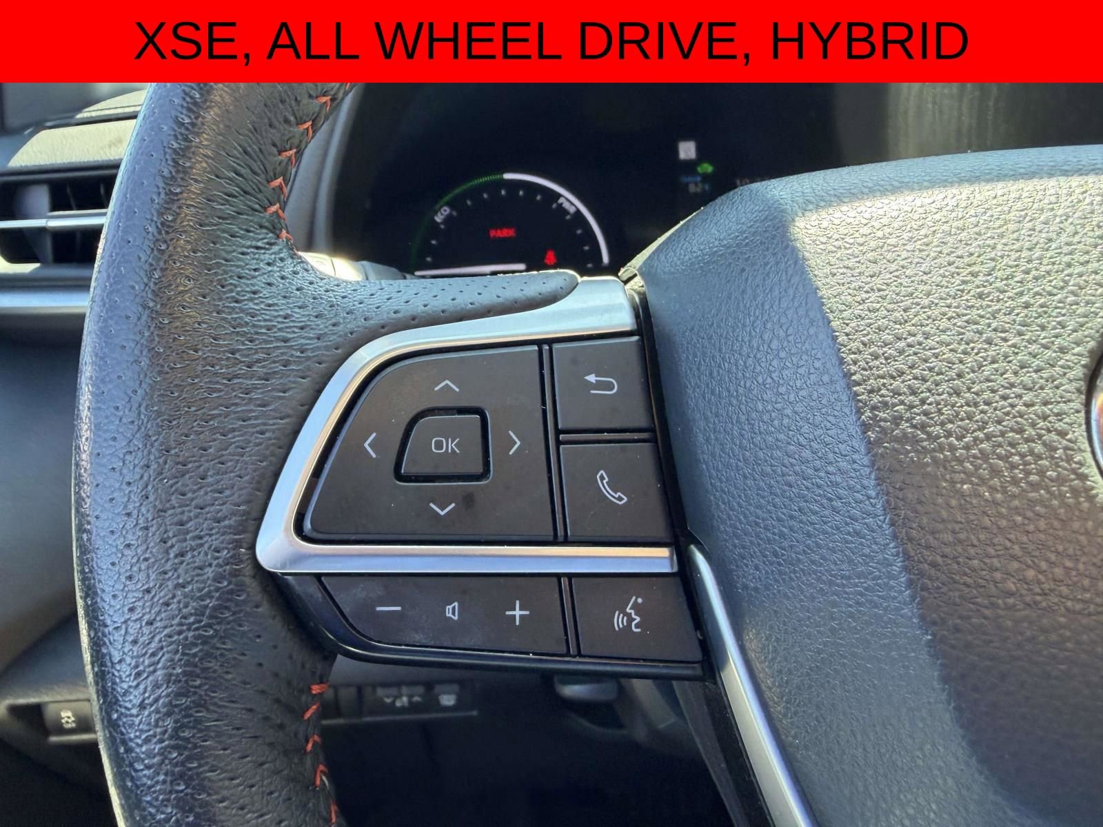 Used 2023 Toyota Sienna XSE w/ XSE Plus Package AWD/4WD image 38