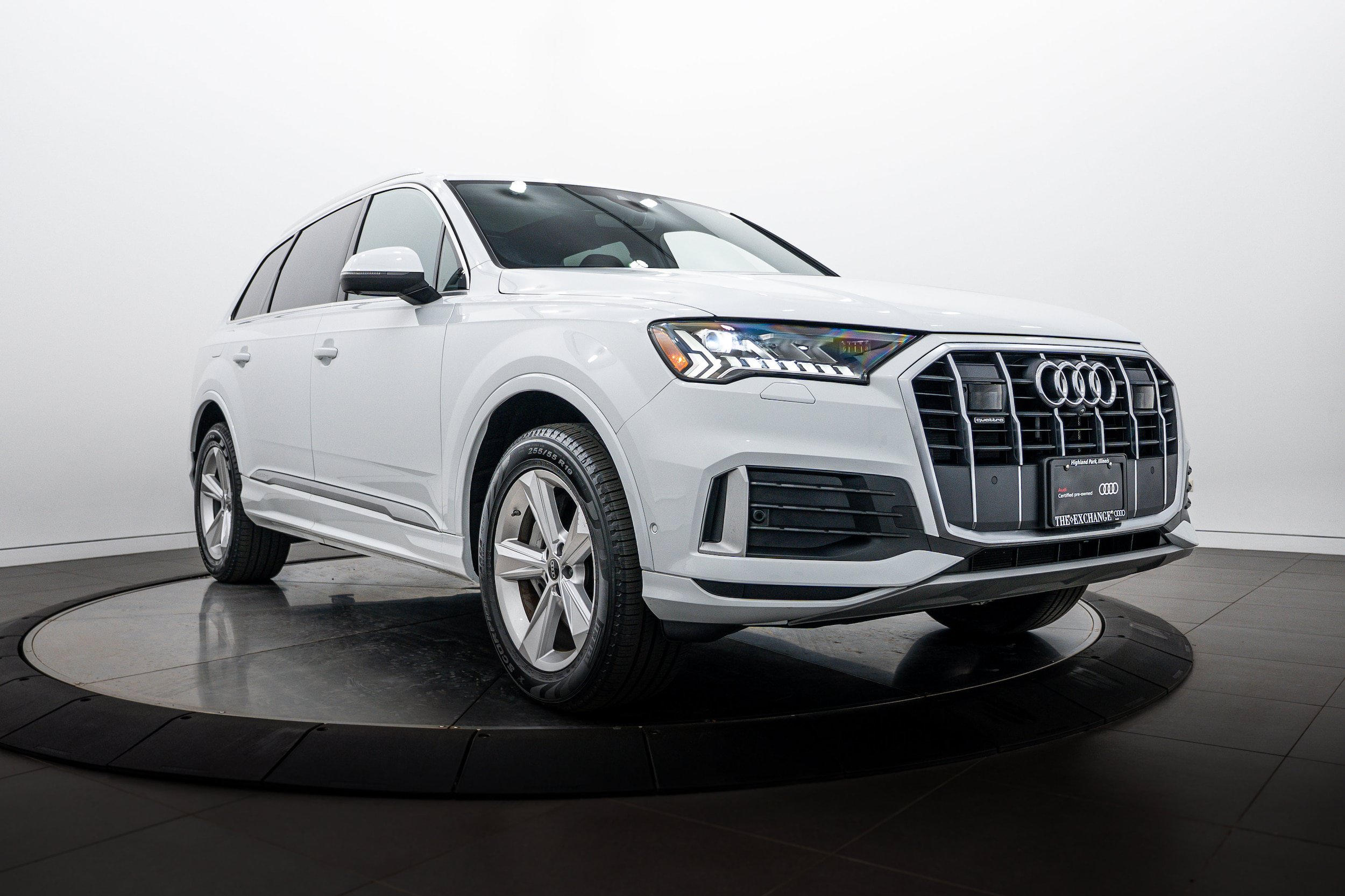 Certified 2023 Audi Q7 2.0T Premium Plus w/ Premium Plus Package AWD/4WD image 1