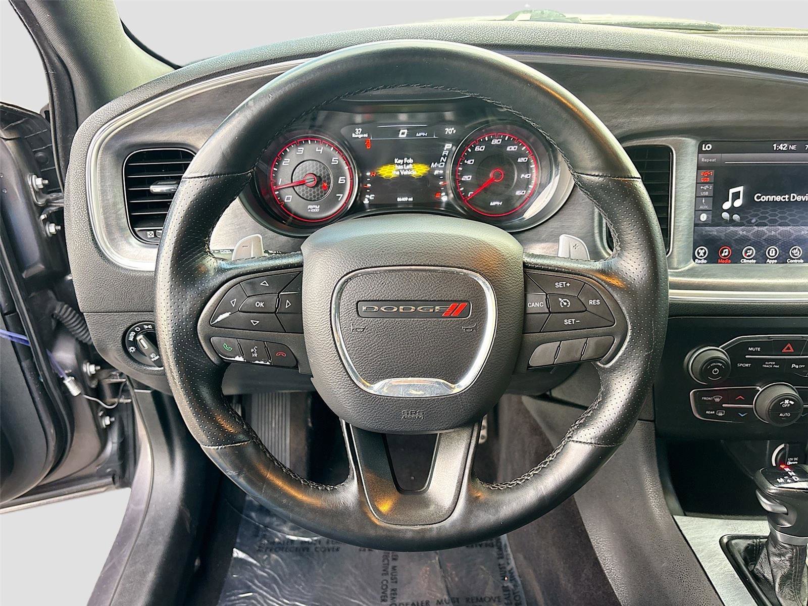 Used 2017 Dodge Charger R/T RWD image 11