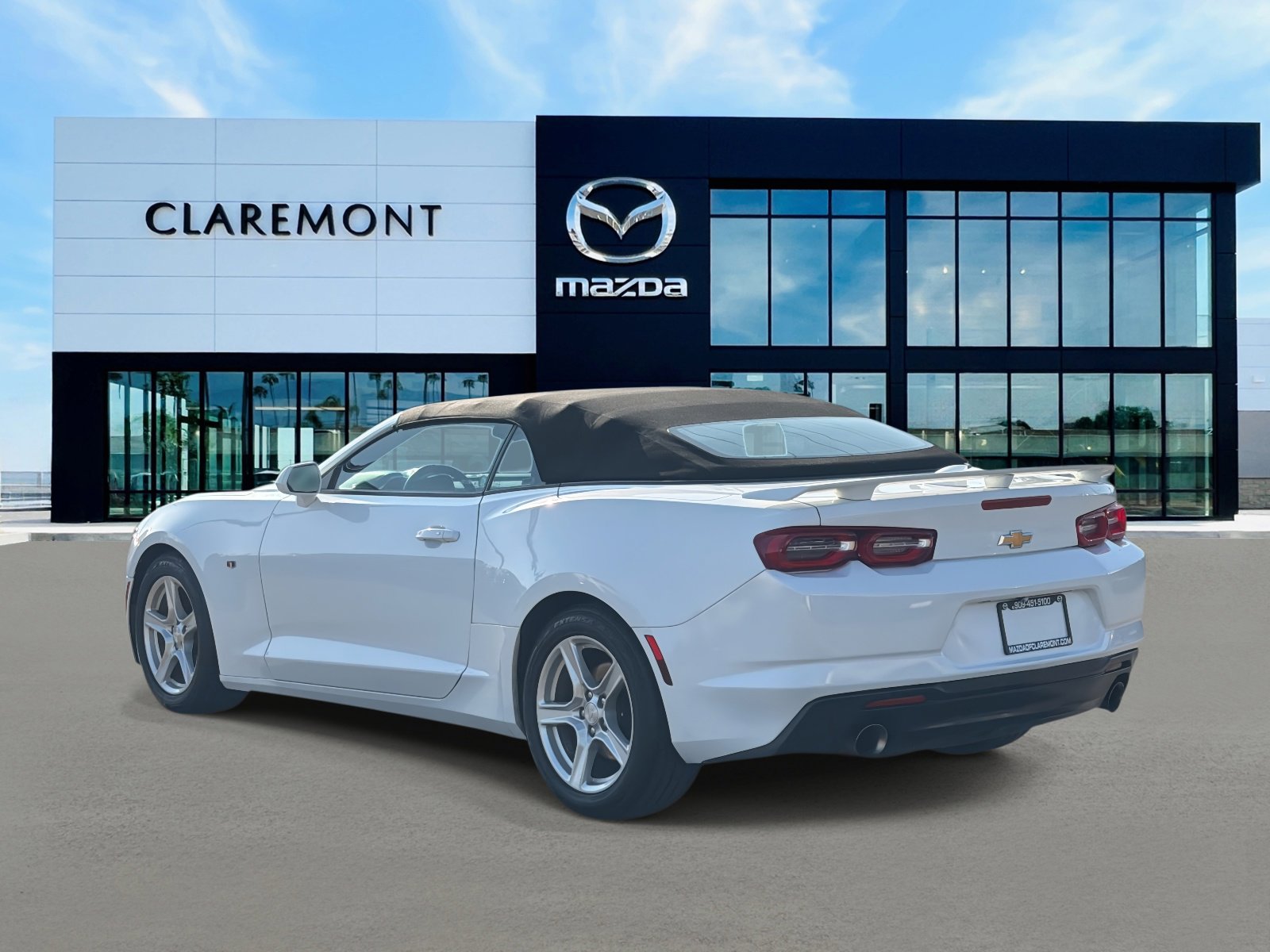 Used 2020 Chevrolet Camaro LT image 6