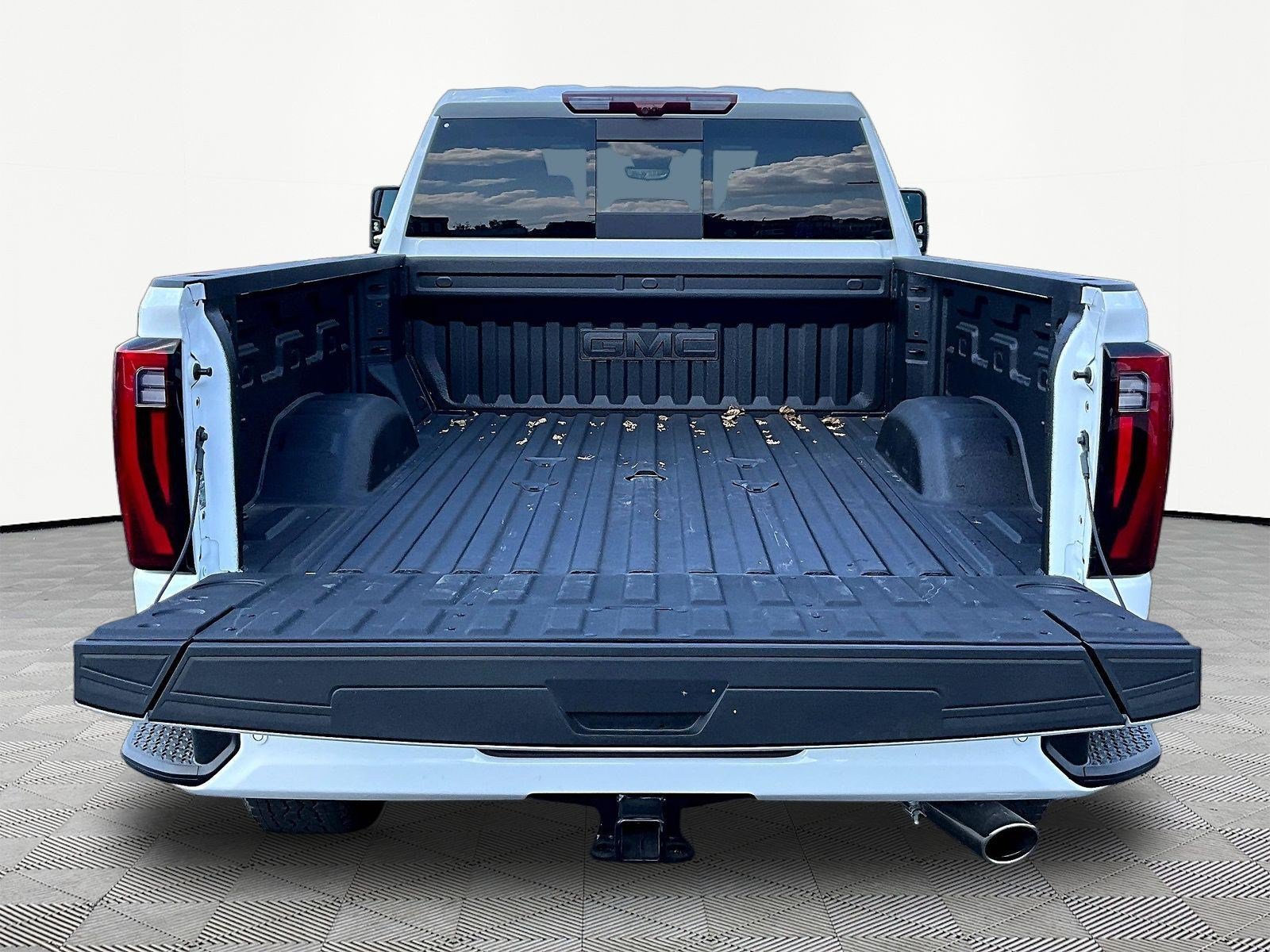 Used 2026 GMC Sierra 2500 Denali w/ Denali Reserve Package AWD/4WD image 7