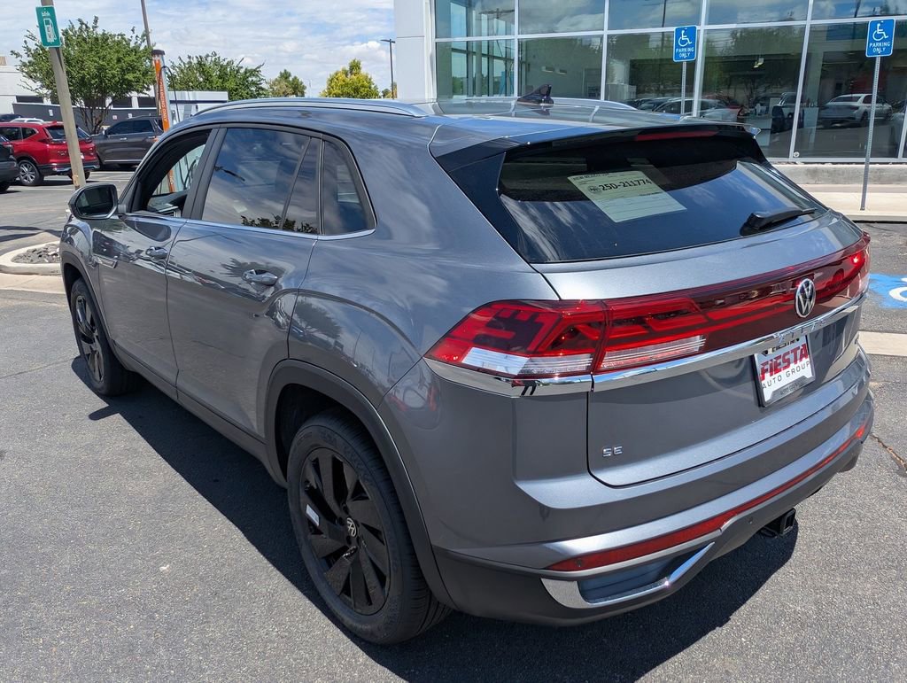 New 2025 Volkswagen Atlas Cross Sport SE image 7