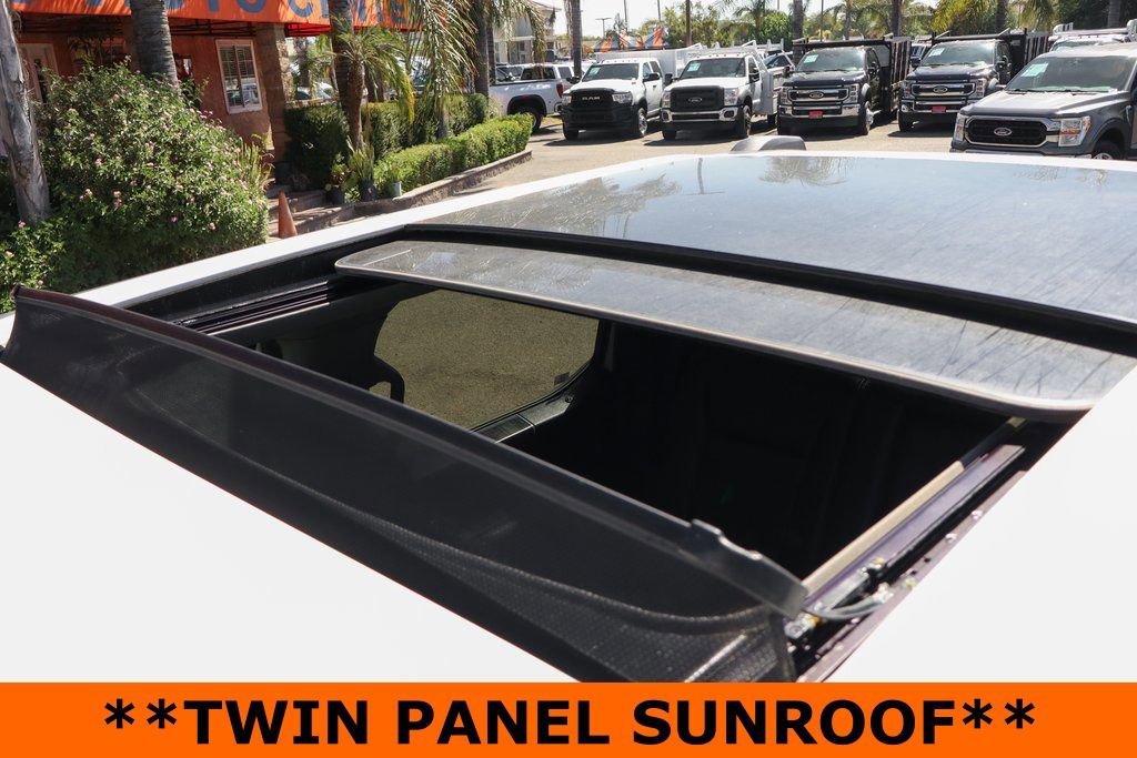 Used 2021 Ford F250 Lariat w/ Lariat Value Package AWD/4WD image 5