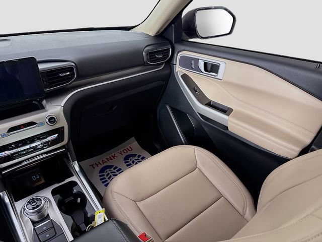 Used 2021 Ford Explorer XLT w/ Equipment Group 202A image 23