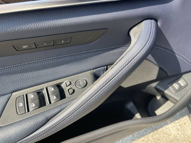Used 2018 BMW 530i RWD image 13