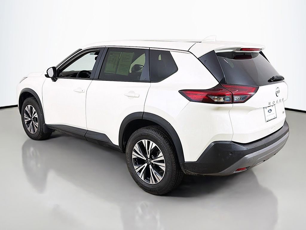 Used 2023 Nissan Rogue SV image 7