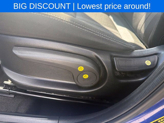 Used 2021 Hyundai Venue SEL FWD image 20