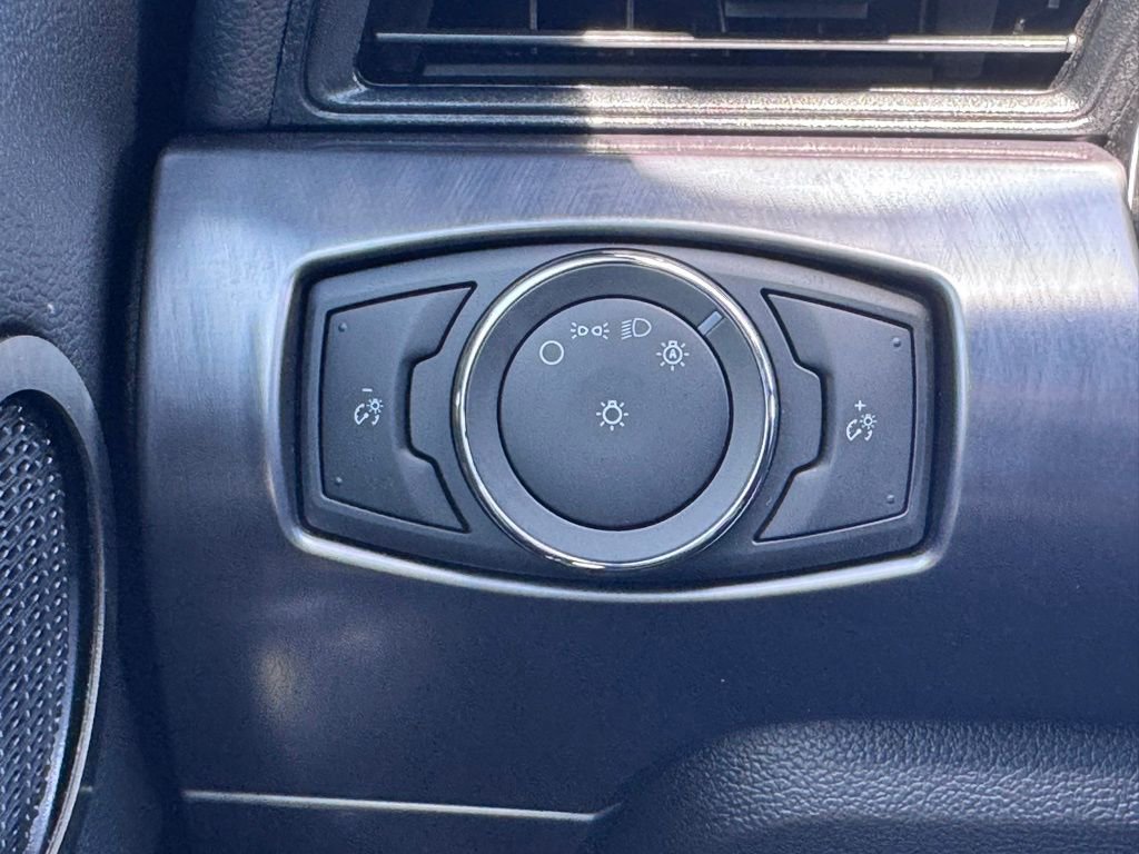 Used 2022 Ford Mustang Mach 1 w/ Mach 1 Handling Package RWD image 31