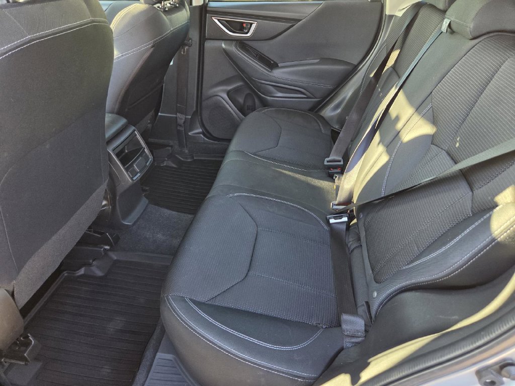 Used 2021 Subaru Forester AWD/4WD image 12