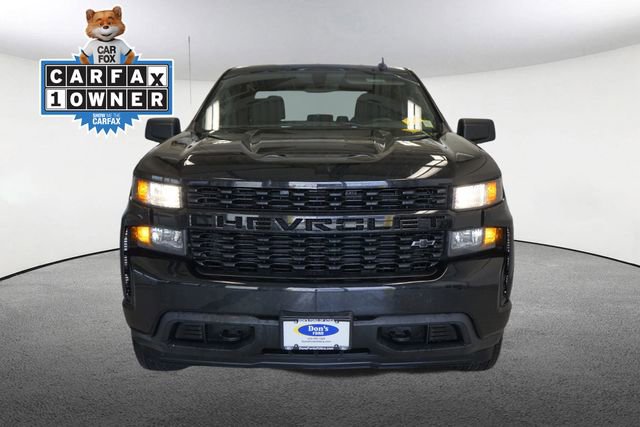 Used 2022 Chevrolet Silverado 1500 Custom w/ LPO, Dark Essentials Package AWD/4WD image 18