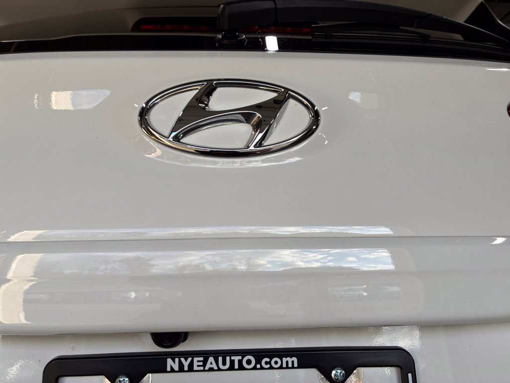 Used 2023 Hyundai Kona SEL AWD/4WD image 62