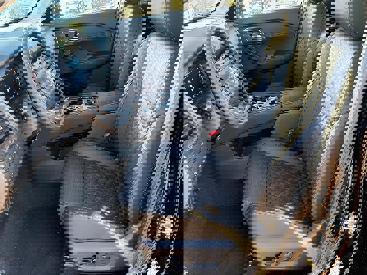 New 2026 Nissan Rogue Platinum image 18