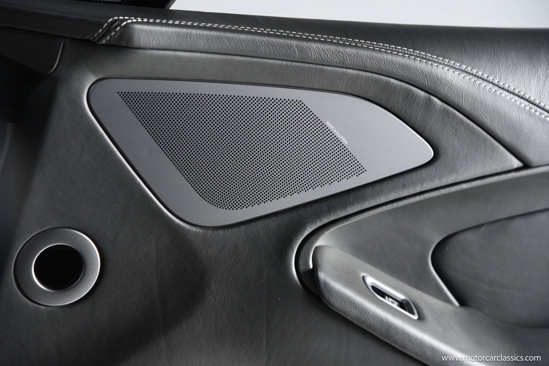 Used 2014 Aston Martin Vanquish Coupe RWD image 39