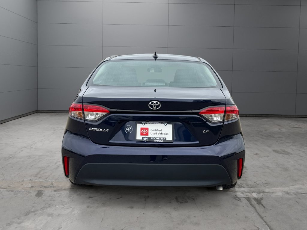 Used 2025 Toyota Corolla LE FWD image 4