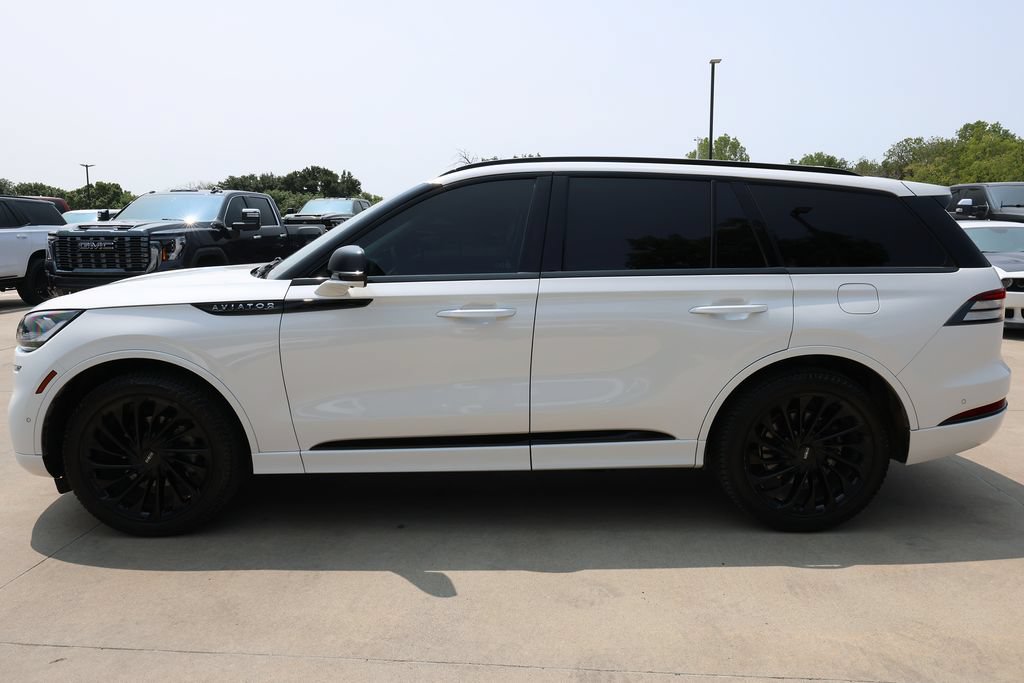 Used 2023 Lincoln Aviator Reserve w/ Equipment Group 201A AWD/4WD image 8