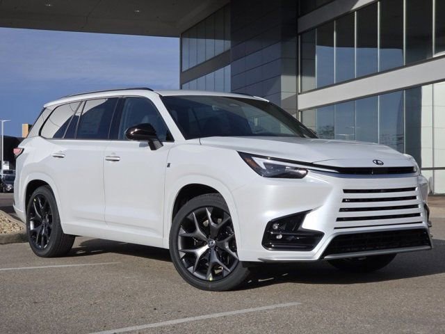 New 2026 Lexus TX 500h AWD image 2