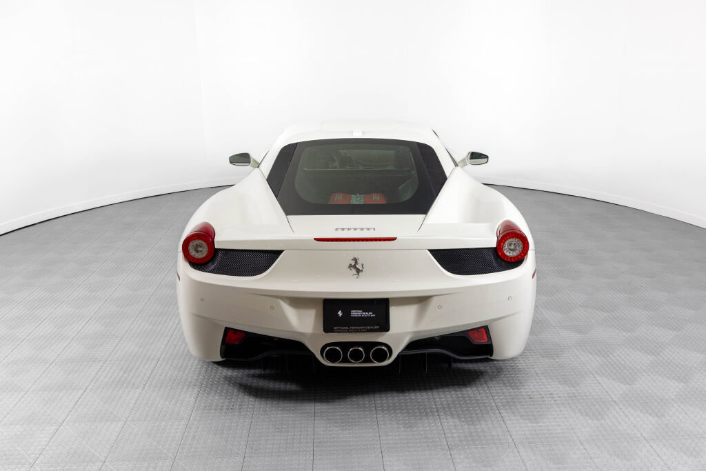 Certified 2014 Ferrari 458 Italia Coupe image 9