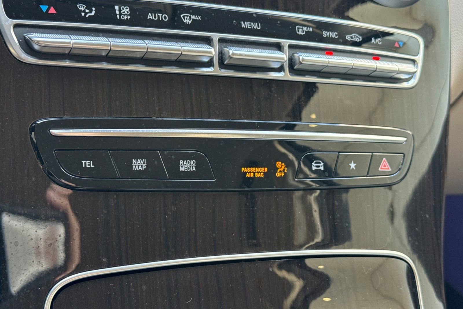 Used 2022 Mercedes-Benz GLC 300 4MATIC image 31