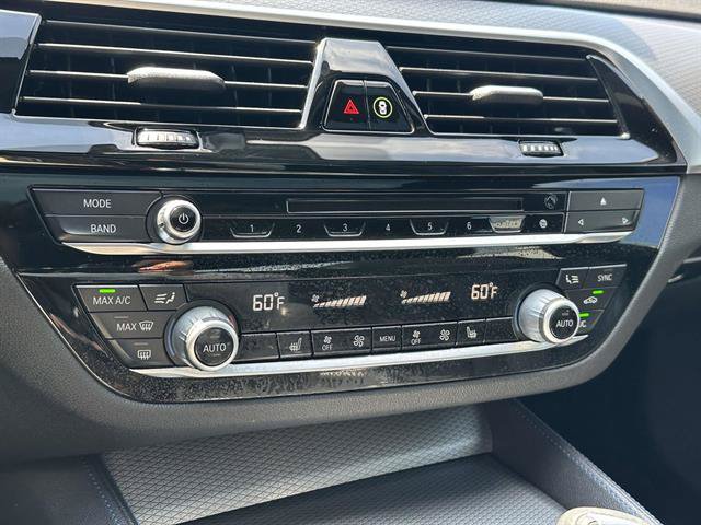 Used 2019 BMW 530i xDrive w/ M Sport Package AWD/4WD image 19
