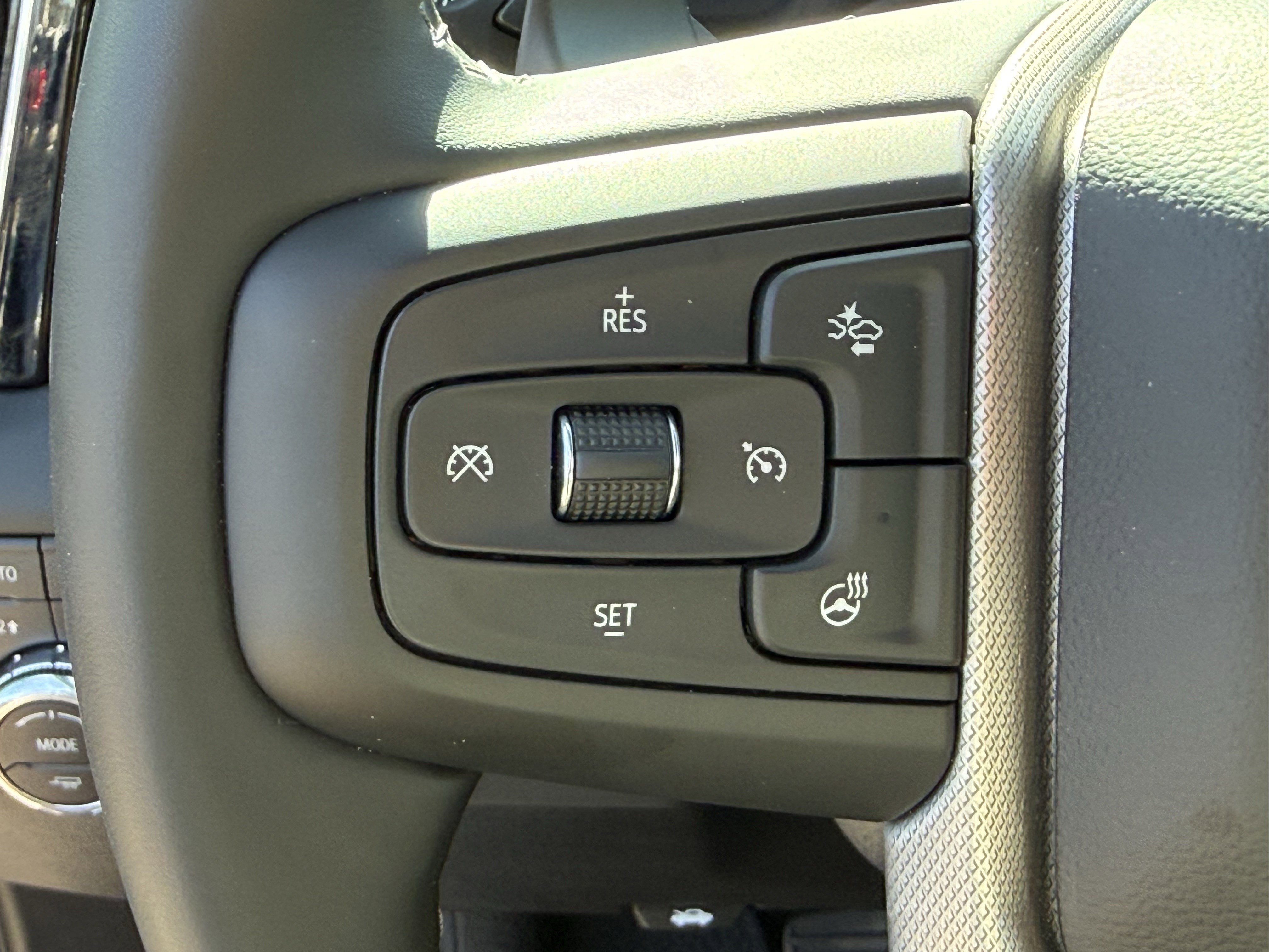 Used 2025 GMC Sierra 1500 Denali w/ Denali Reserve Package image 15