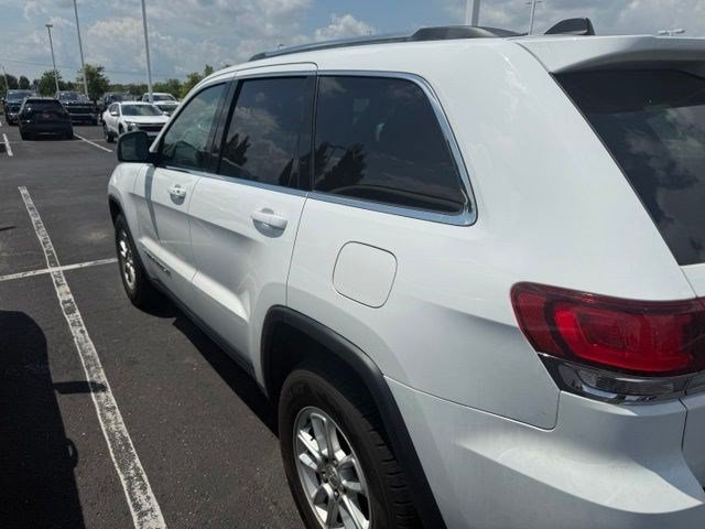 Used 2020 Jeep Grand Cherokee Laredo AWD/4WD image 5