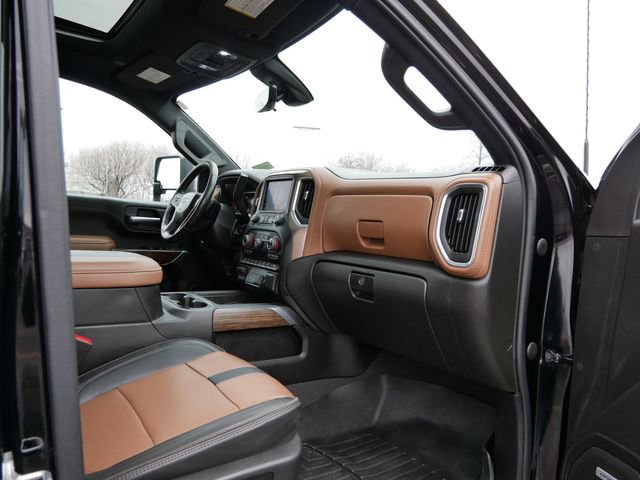 Used 2023 Chevrolet Silverado 3500 High Country w/ Z71 Off-Road Package image 16
