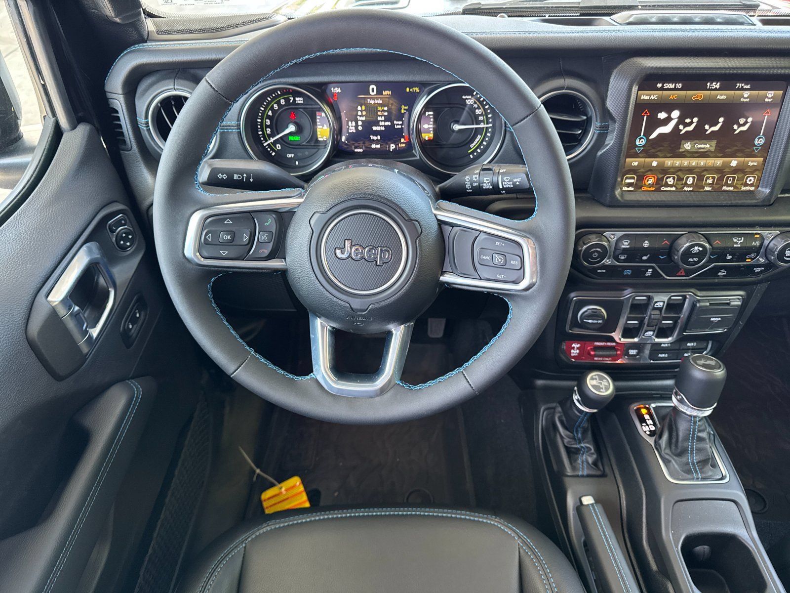New 2023 Jeep Wrangler Unlimited Rubicon 4xe w/ Cold Weather Group AWD/4WD image 14