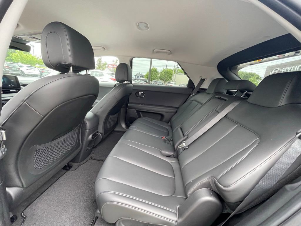New 2025 Hyundai Ioniq 5 SEL image 14