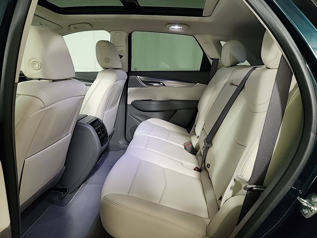 Used 2024 Cadillac XT5 Premium Luxury w/ Technology Package FWD image 13