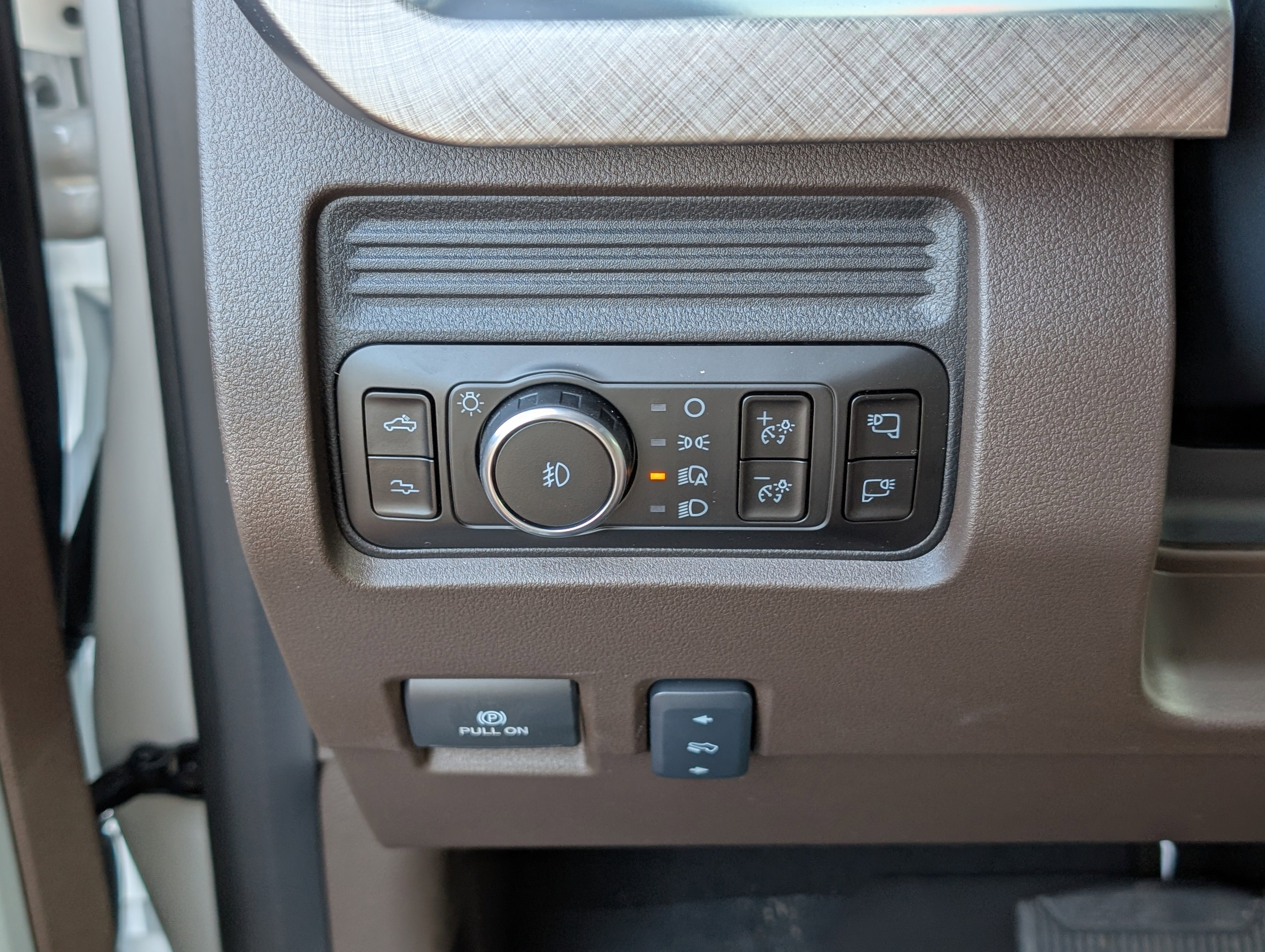 New 2026 Ford F250 King Ranch w/ Chrome Package image 23