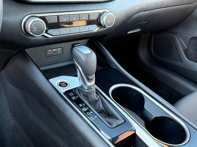 Used 2024 Nissan Altima 2.5 SV image 23