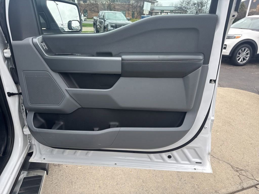 Used 2022 Ford F150 XLT w/ XTR Package image 45