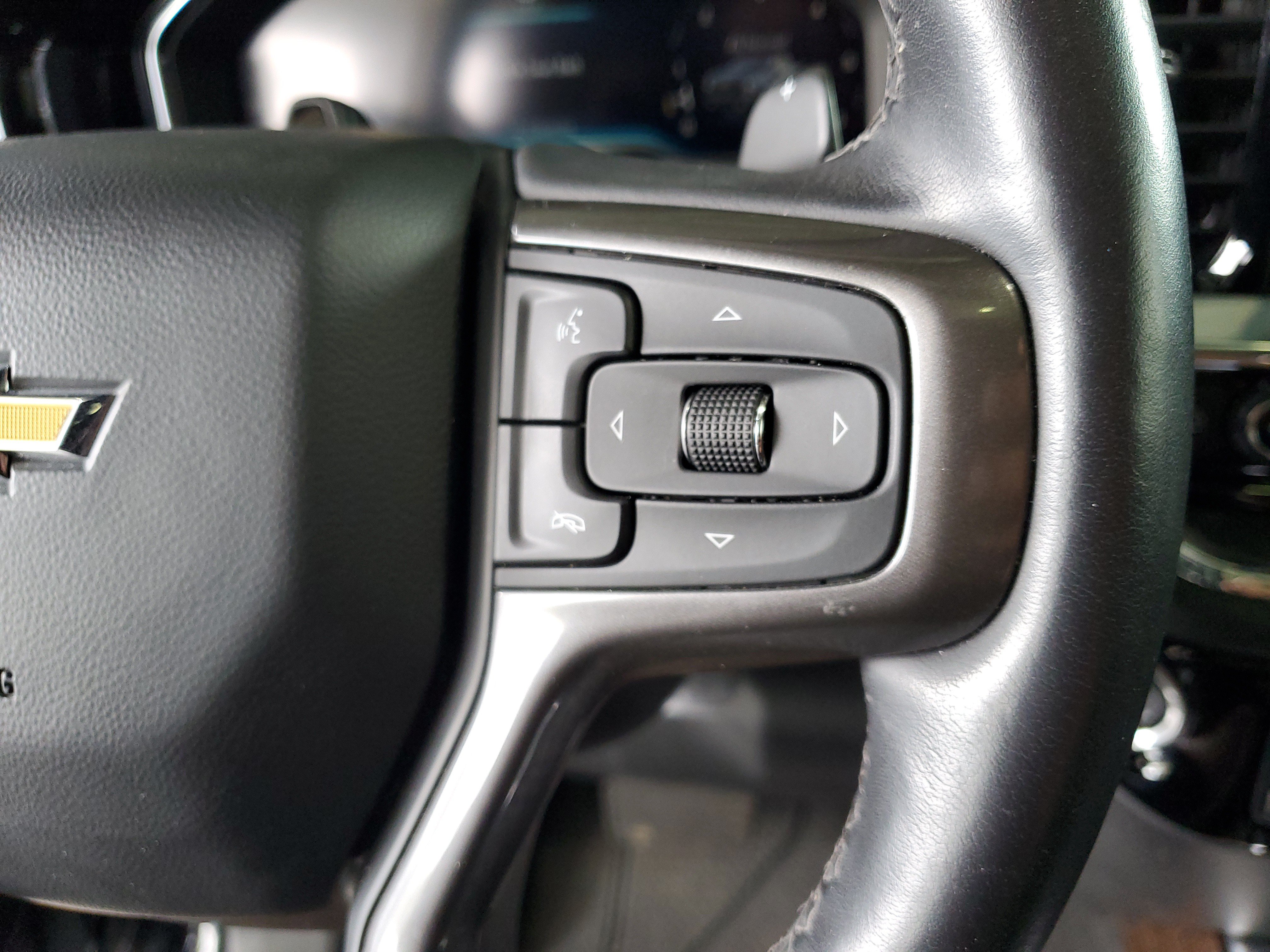 Used 2024 Chevrolet Silverado 1500 High Country AWD/4WD image 25