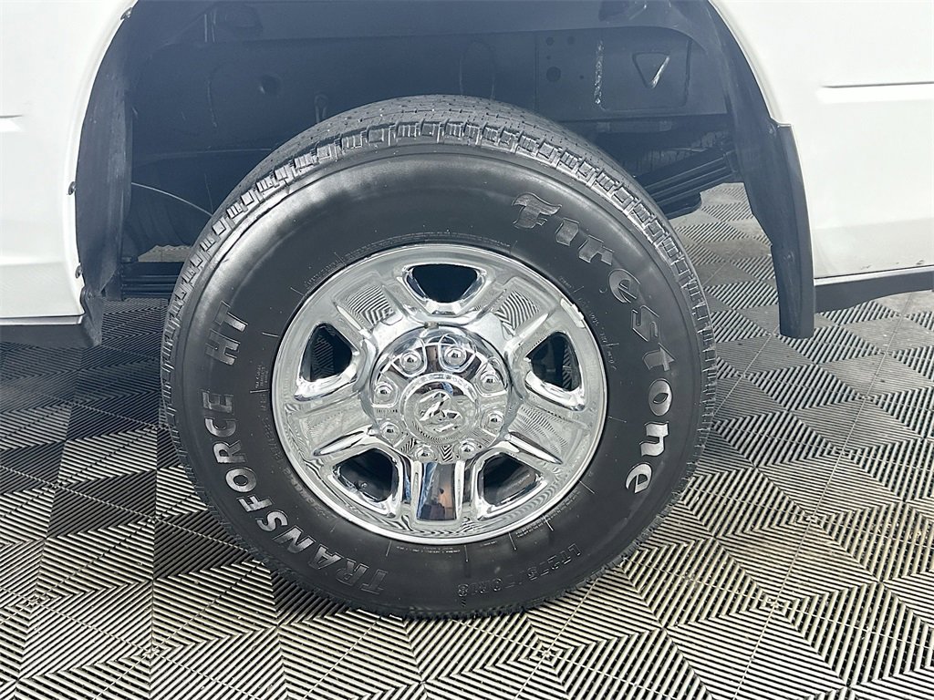 Used 2024 RAM 3500 Tradesman w/ Chrome Appearance Group image 34