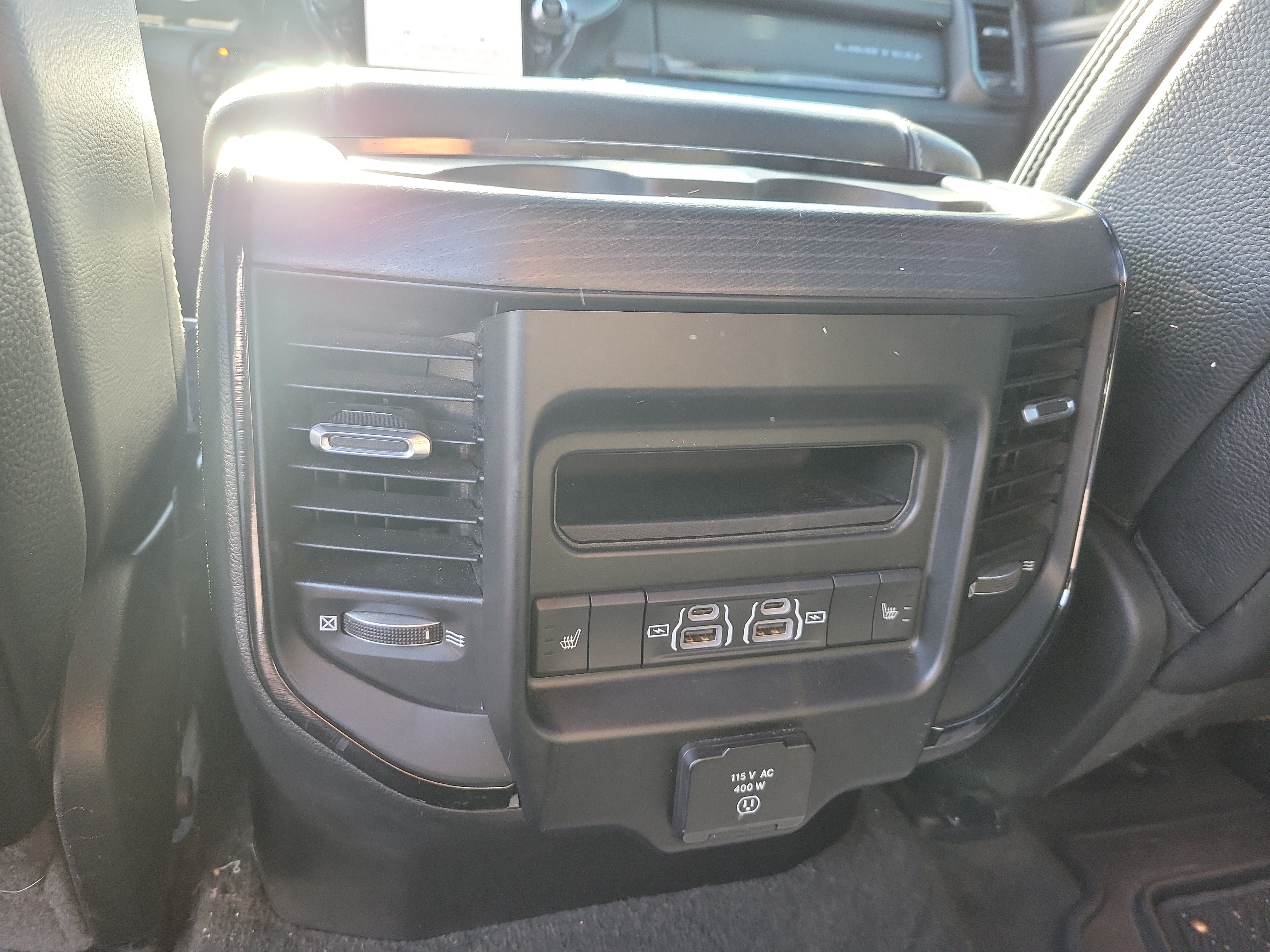 Used 2022 RAM 1500 Limited w/ Body Color Bumper Group AWD/4WD image 14