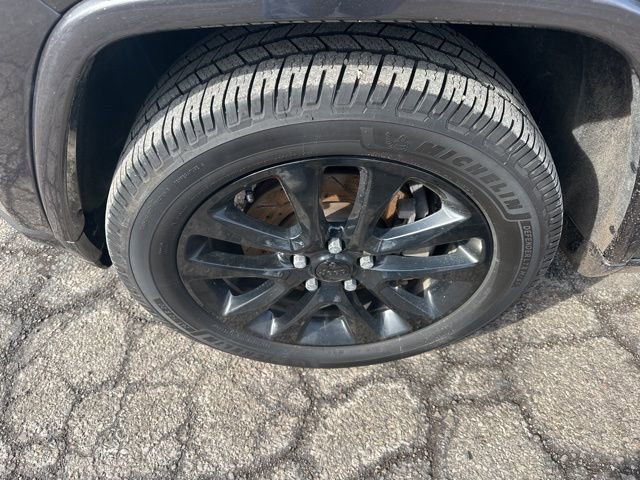 Used 2021 Jeep Grand Cherokee Laredo X image 10