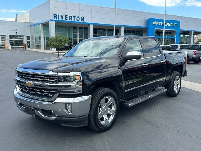 Used 2018 Chevrolet Silverado 1500 LTZ w/ Sport Package AWD/4WD image 11
