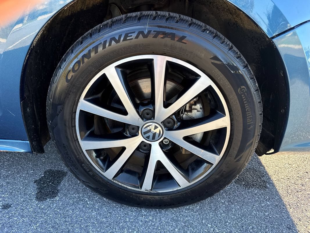 Used 2017 Volkswagen Jetta SE FWD image 30