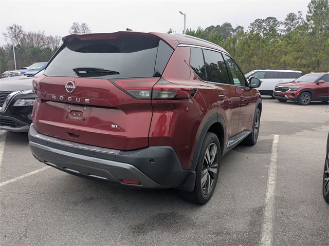 Used 2023 Nissan Rogue SL w/ SL Premium Package image 2