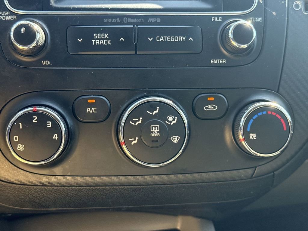 Used 2015 Kia Forte EX w/ EX Premium Package FWD image 29