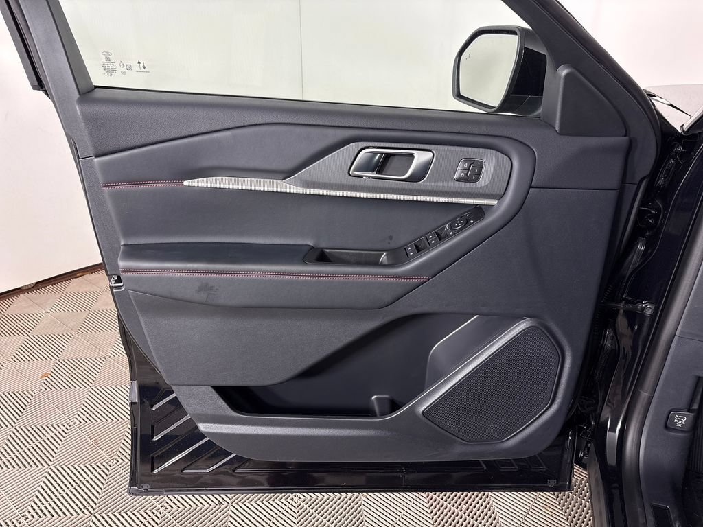 New 2027 Ford Explorer ST AWD/4WD image 17