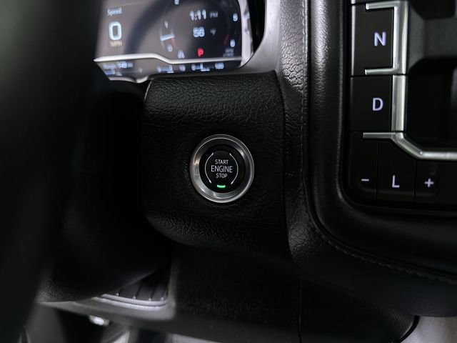 Used 2024 GMC Yukon Denali RWD image 17