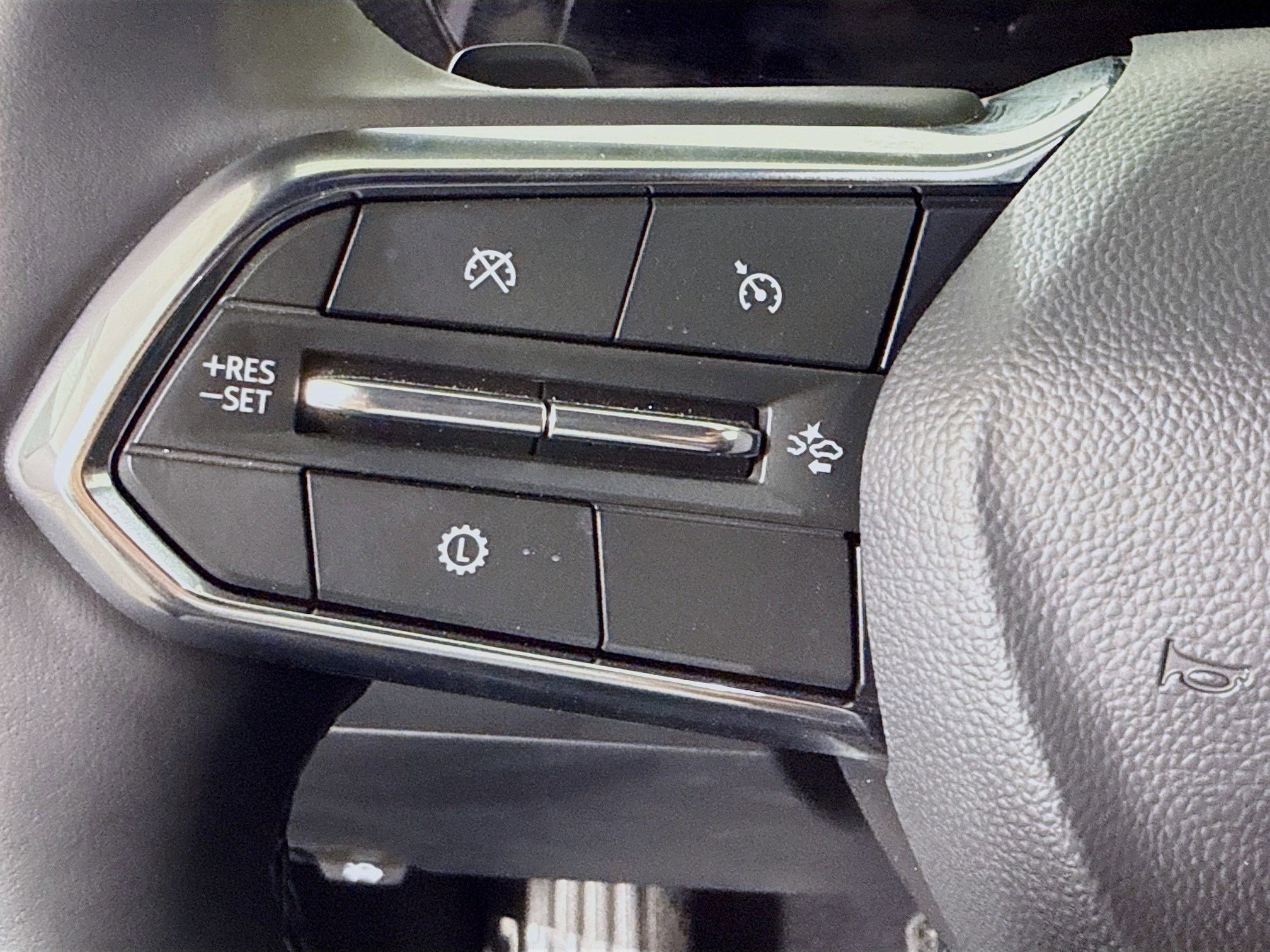 Used 2026 Chevrolet Equinox LT image 14