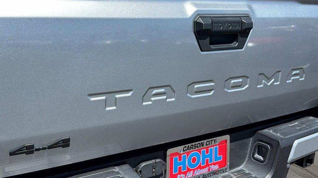 Used 2024 Toyota Tacoma TRD Off-Road AWD/4WD image 28
