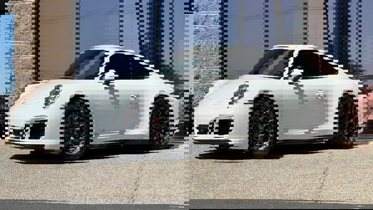 Used 2017 Porsche 911 Carrera GTS image 5