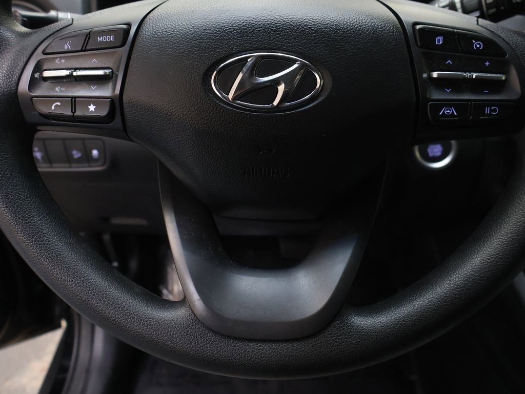 Used 2023 Hyundai Kona SEL FWD image 19